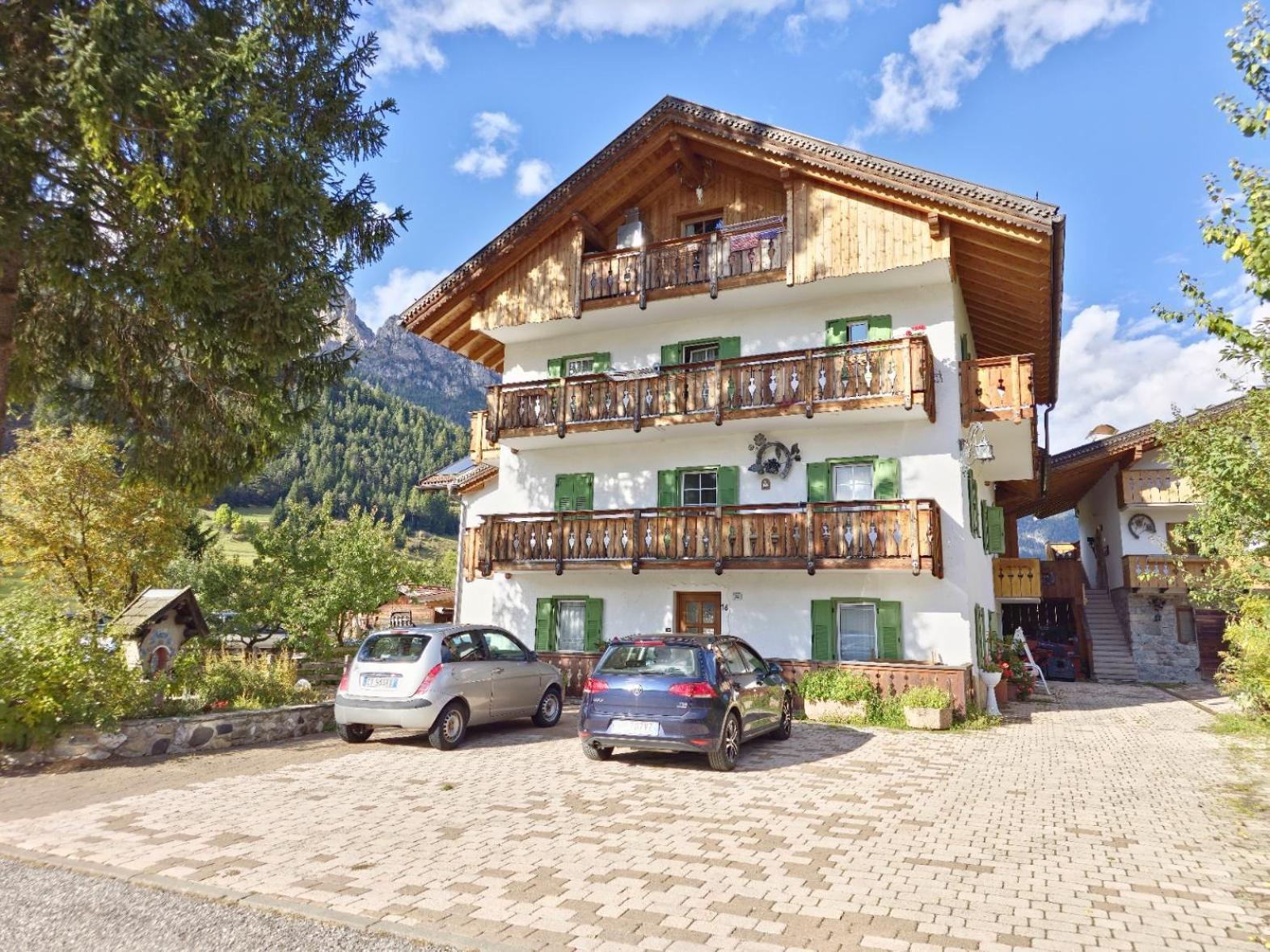 Appartamenti Pollam By Ama Val Di Fassa Pozza di Fassa Εξωτερικό φωτογραφία